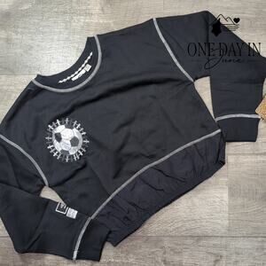 Umbro Soccer Sweatshirt Size M (10/12)